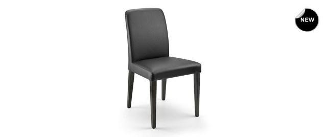 Καρέκλα Τραπεζαρίας μαύρη από τεχνόδερμα 